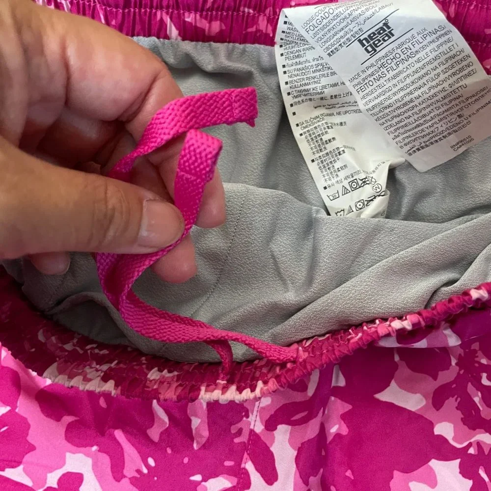 Under Armour Pink Camo Drawstring Athletic Running Womens Shorts Size S